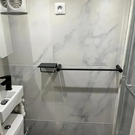 Appartement Studio Hyper Centre 14e